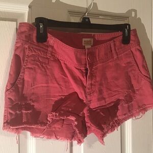 ♥️Rose Pink Distressed Shorts Size 7